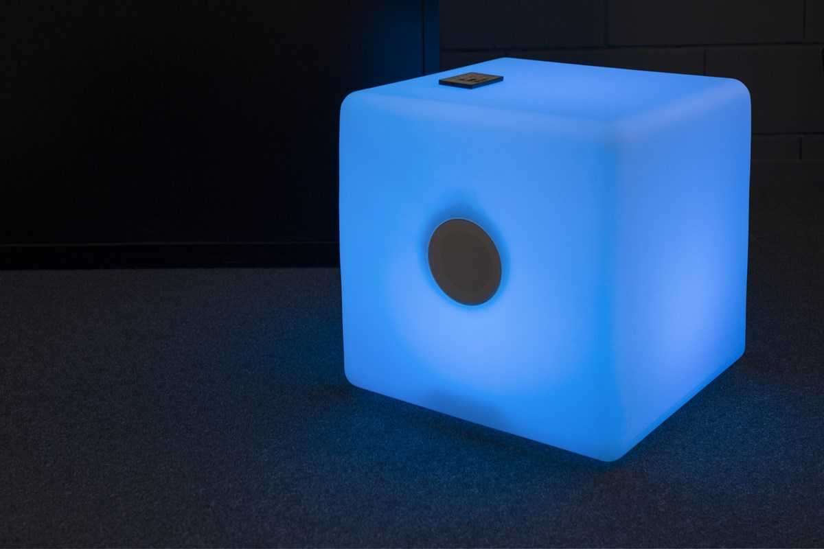 LED cube with double speaker 9289_002 (White)