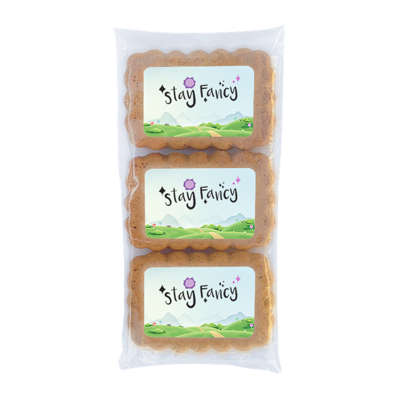 Trio of Gingerbread cookies with edible label, supplied in a clear flow pack CY0350_000 (Custom made)