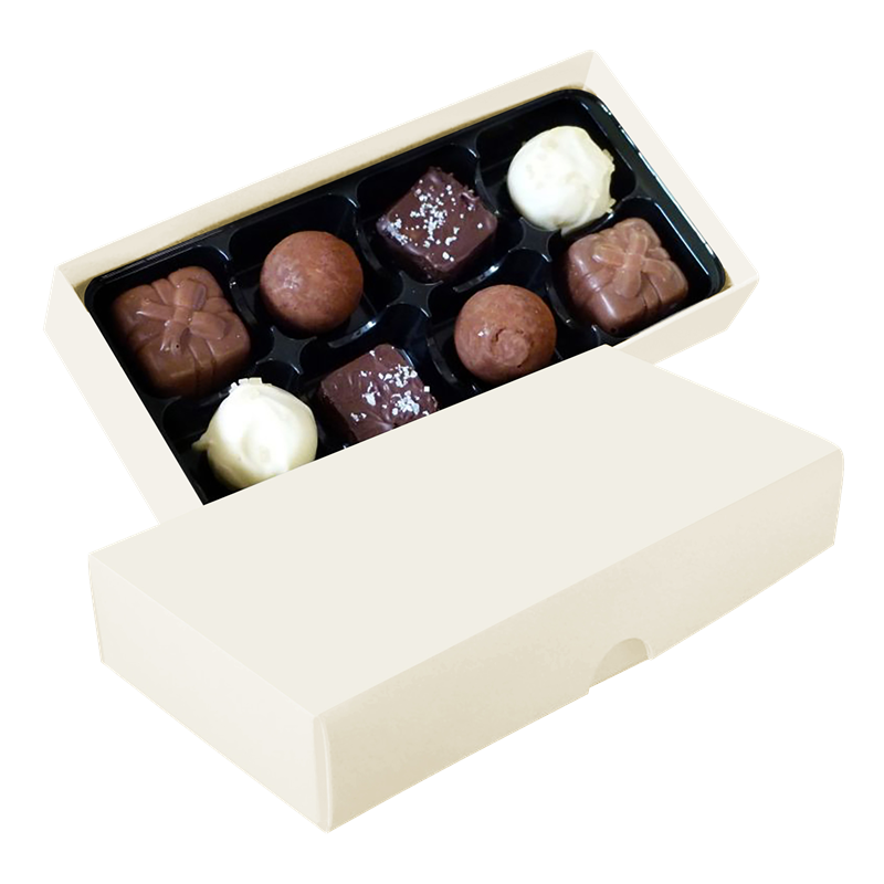 Chocolate box with 8 assorted chocolates and truffles C-0793_030 (Cream)