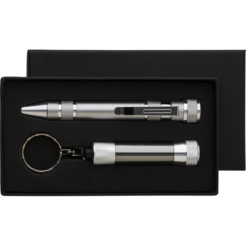 The Frazer - Pen shaped screwdriver set and torch