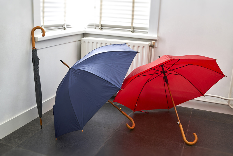 Classic nylon umbrella 004070_lif