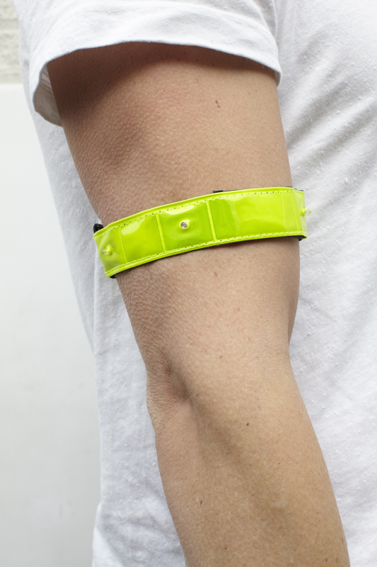 Reflective strap with lights 006024_lif