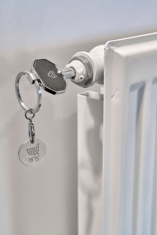 Recycled radiator keychain 1349501_032