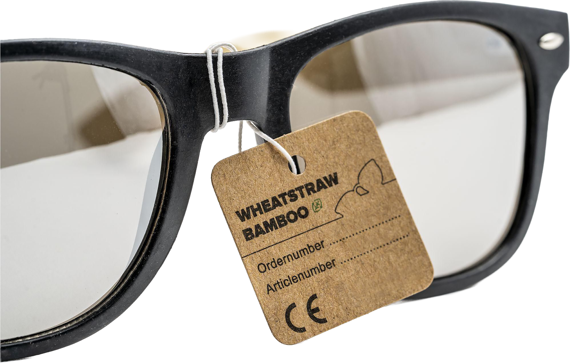 Picture of Sunglasses with bamboo arms