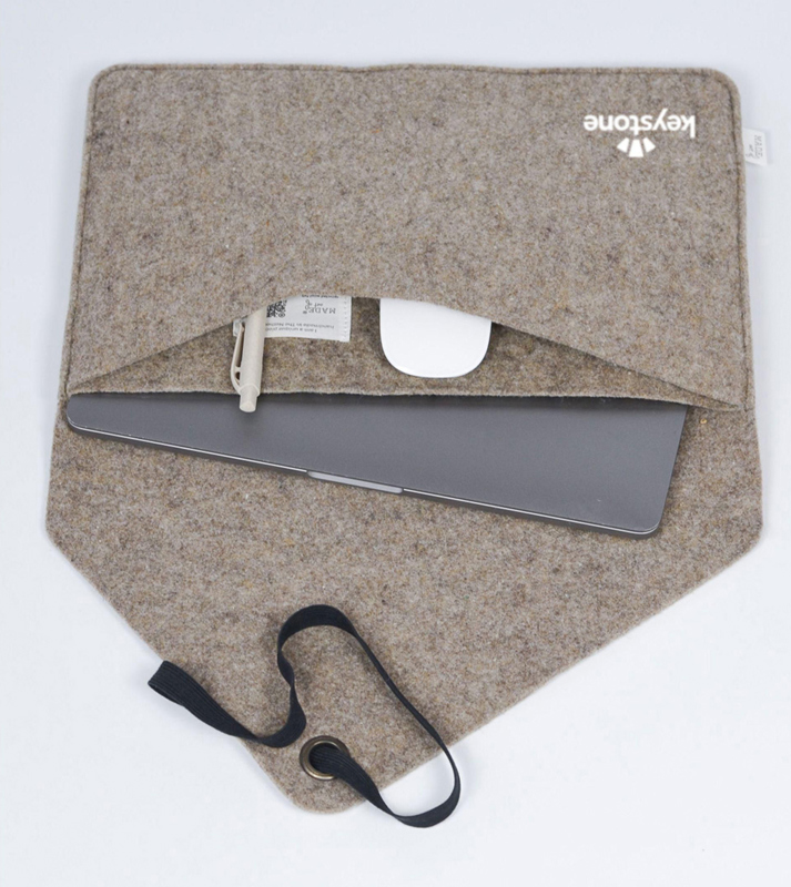 Made recycled laptop sleeve 269492_113 (Taupe)