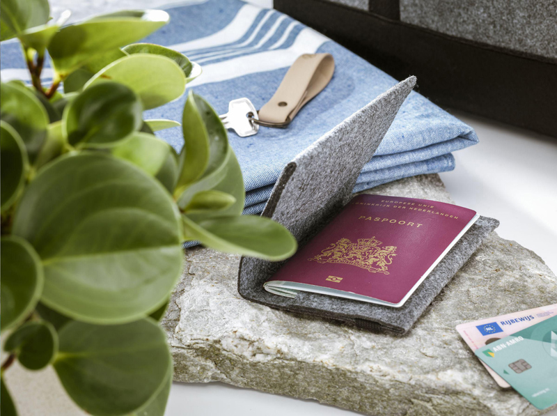 RPET Felt passport holder 261541_003 (Grey)