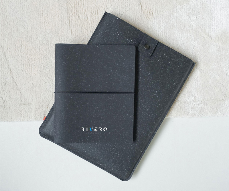 Made recycled laptop sleeve 269494_001 (Black)