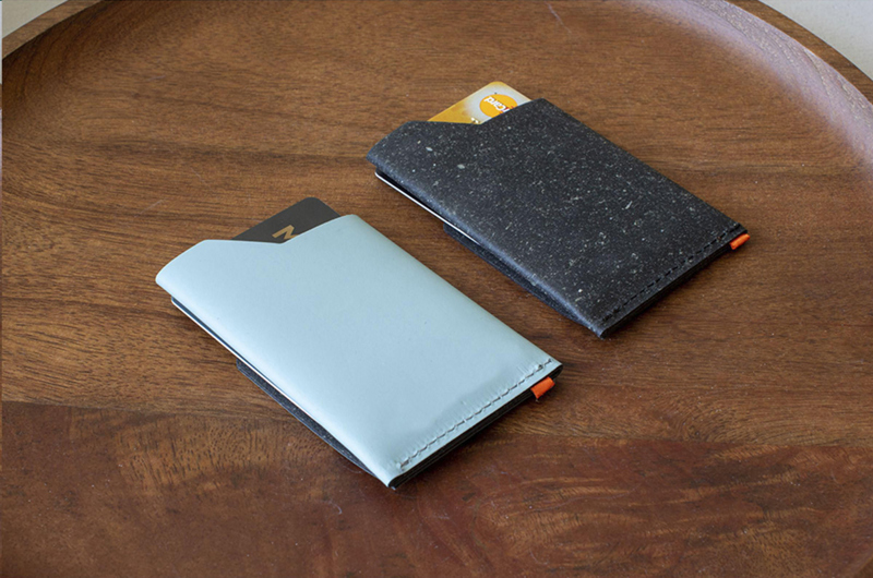 Made recycled leather card holder 269136_001 (Black)