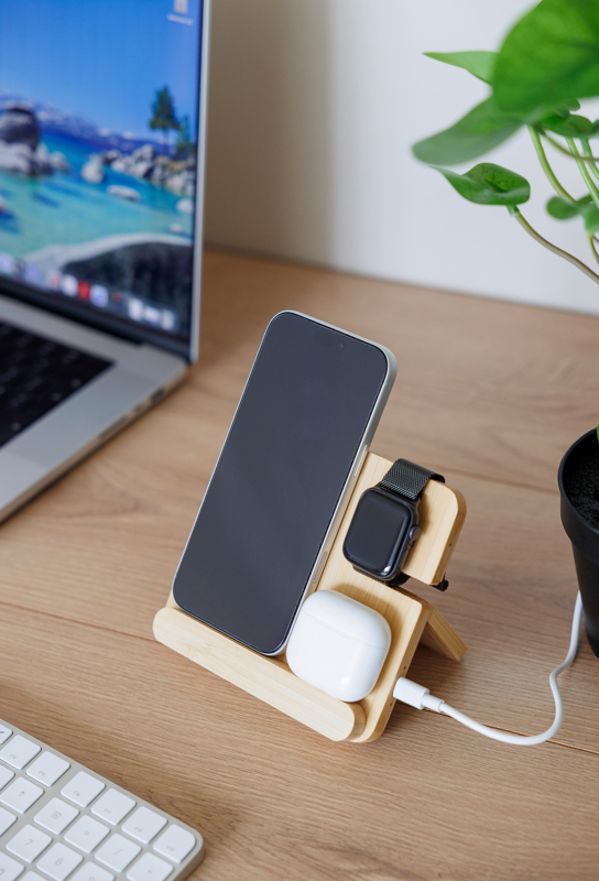 3 in 1 Charging station 1514192_lif