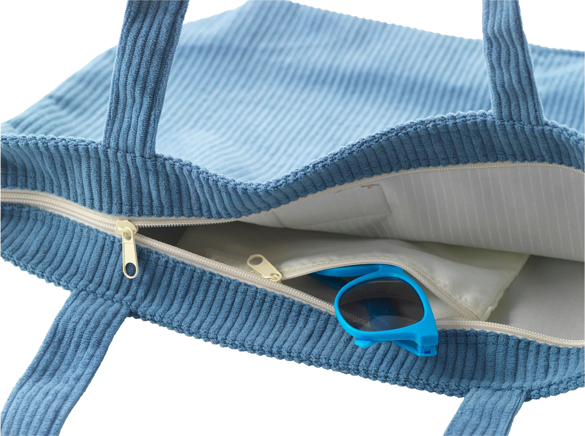 Picture of Recycled corduroy beach bag