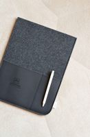Made recycled leather laptop sleeve 269462_001 (Black)