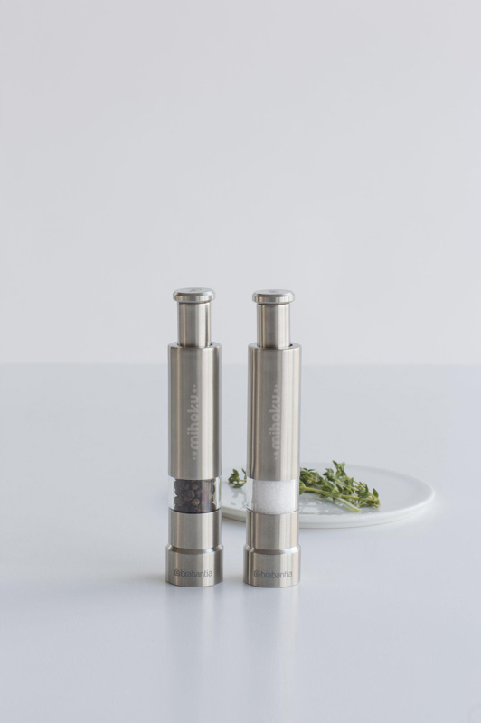 Brabantia Profile salt and pepper crushers 262960_032 (Silver)