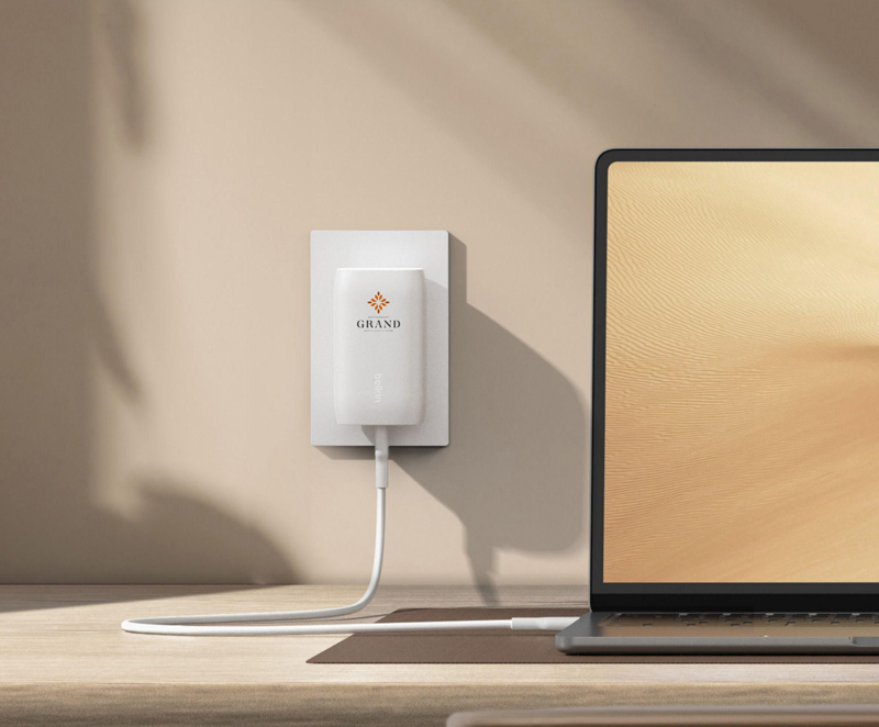 Belkin BoostCharge 3-Port wall charger (UK) 262756_002 (White)